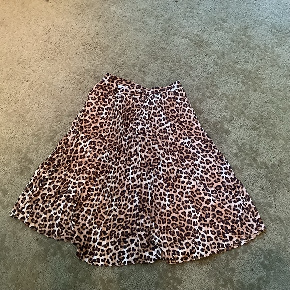 Ann Taylor Factory midi patterned skirt- 4 - Picture 2 of 4